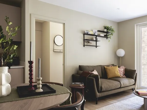 28 Mill Mead Spelthorne TW18