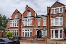 Cautley Avenue, SW4 photo 1