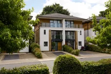 Whitelands Crescent, SW18 photo 12