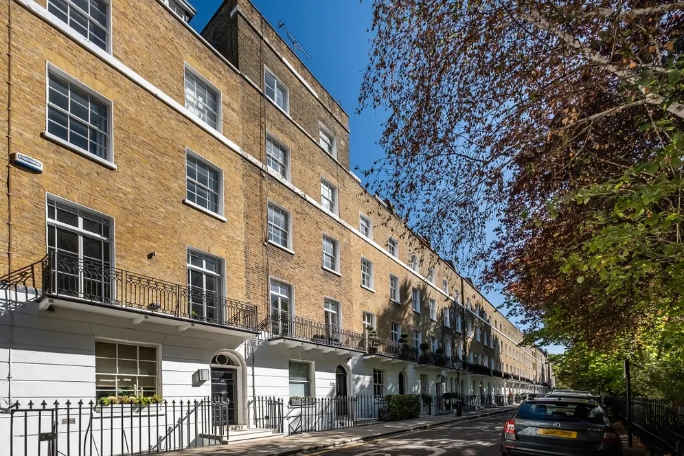 Brompton Square London SW3 photo 2
