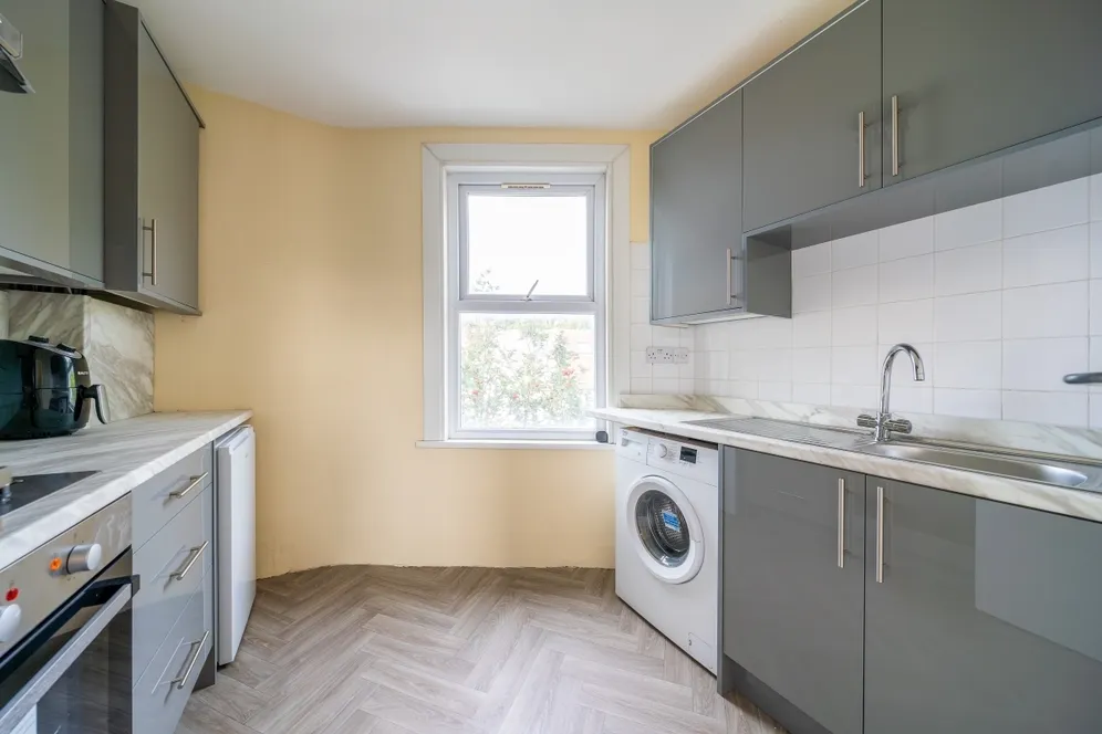 Barmouth Road Wandsworth SW18 photo 2