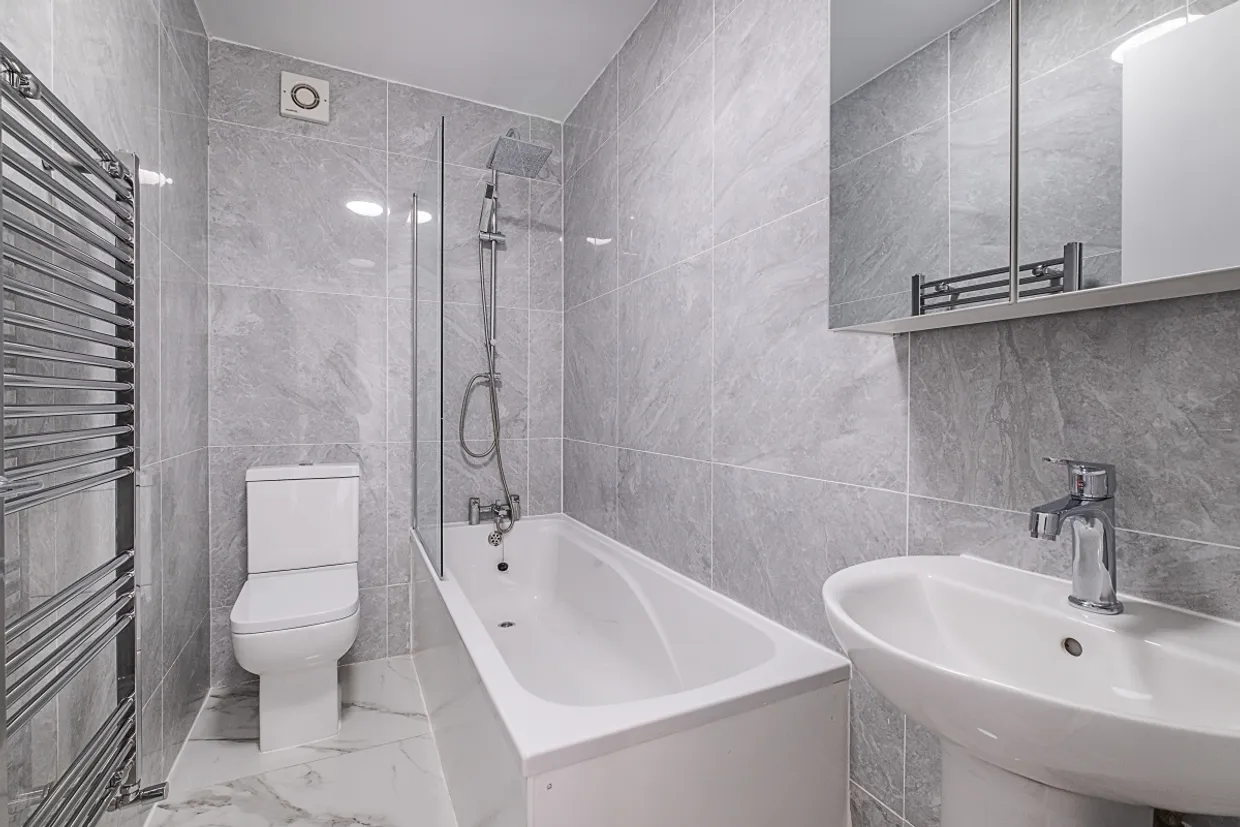 Gambole Road Tooting SW17 photo 5