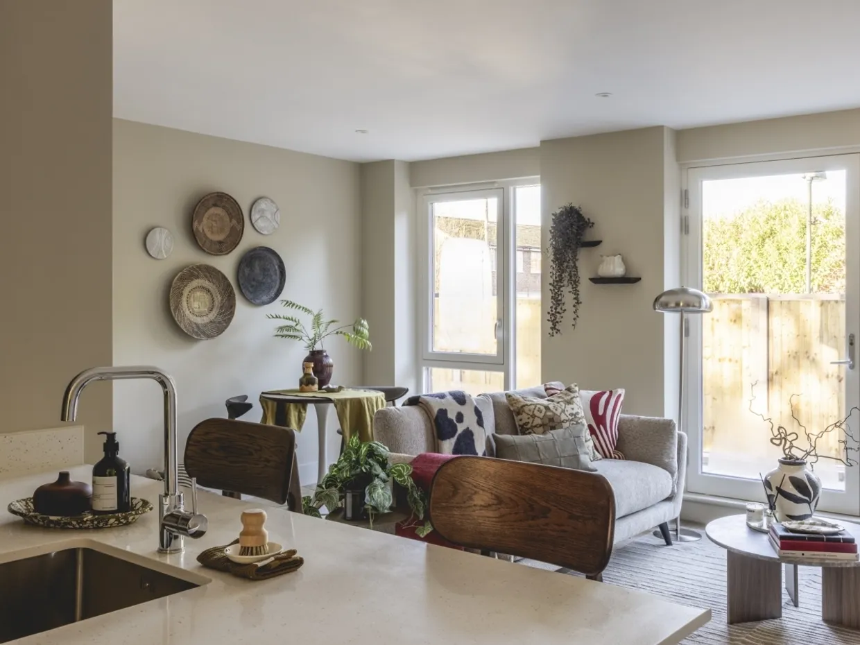 28 Mill Mead Spelthorne TW18 photo 7