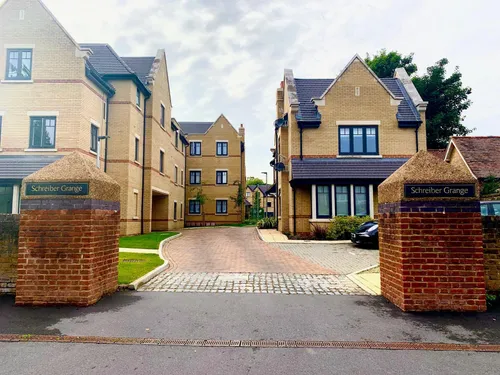 Schreiber Grange, WATFORDphoto