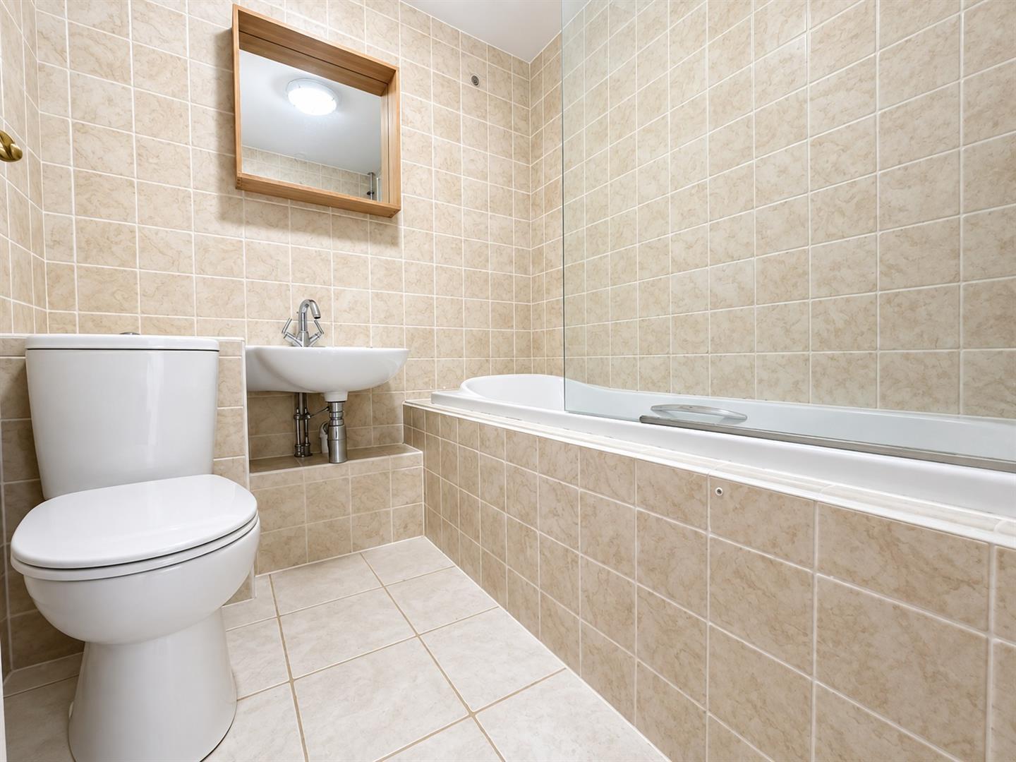 Cooper Way, Slough Image 9