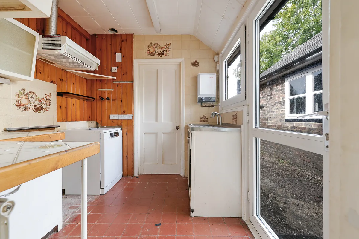 Swan Lane, Charlwood, Horley, Surrey, RH6