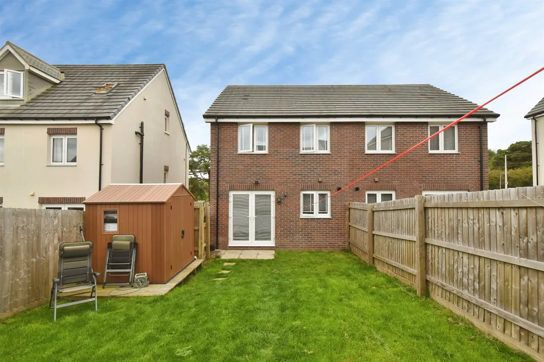 Property photo 28