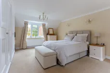 Redlynch, Salisbury, SP5 photo 6