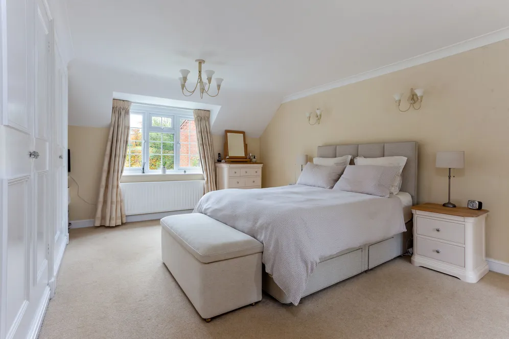 Redlynch, Salisbury, SP5 photo 6