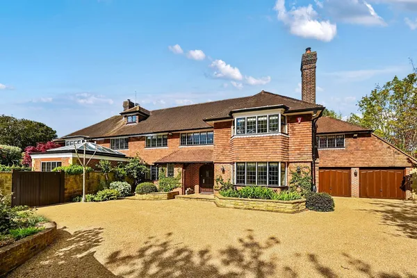 Brushes Lane, Lindfield, RH16 photo 2
