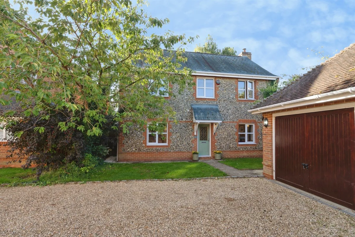 Riverside Green, Kings Somborne, Stockbridge