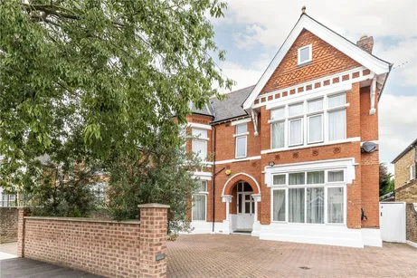 Hamilton Road, Ealing, W5
