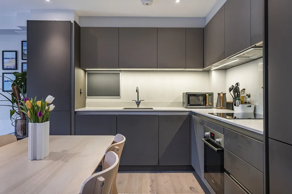 Aboyne Road, London, SW17 photo 6