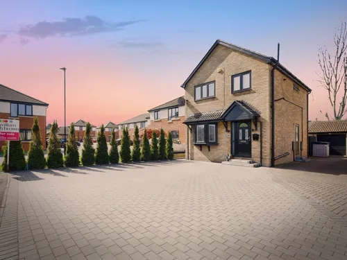 Hoddesdon Crescent, Dunscroft, Doncasterphoto