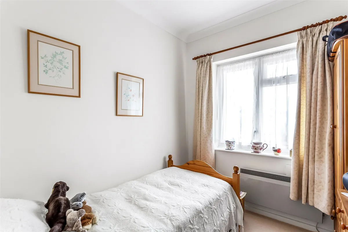 Canterbury Court, Station Road, Dorking, Surrey, RH4