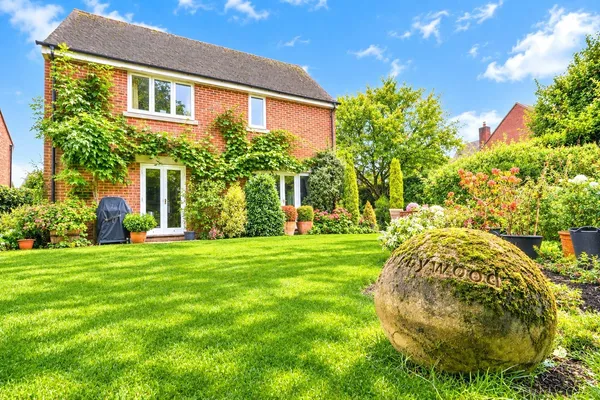 Avro Road, Upper Rissington, Cheltenham, Gloucestershire, GL54