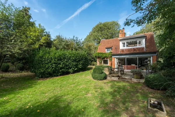 Bourne Road, West Bergholt, CO6 photo 38