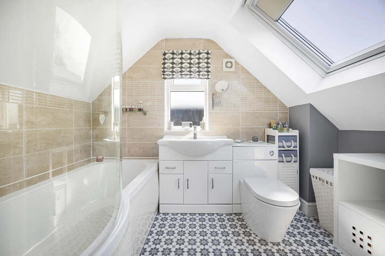 New Brookend, Berkeley, GL13 photo 7