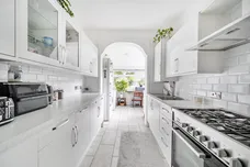 Hewitt Avenue, London, N22 photo 8