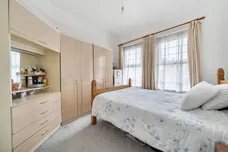 Hewitt Avenue, London, N22 photo 9