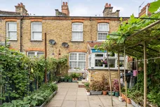 Hewitt Avenue, London, N22 photo 13