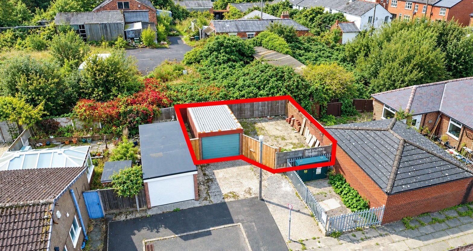 Church Road, Banks, PR9 8ET Image 14