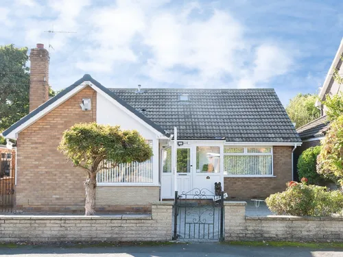 Hornbeam Drive, Cottinghamphoto
