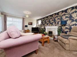 Hornbeam Drive, Cottingham thumb 3
