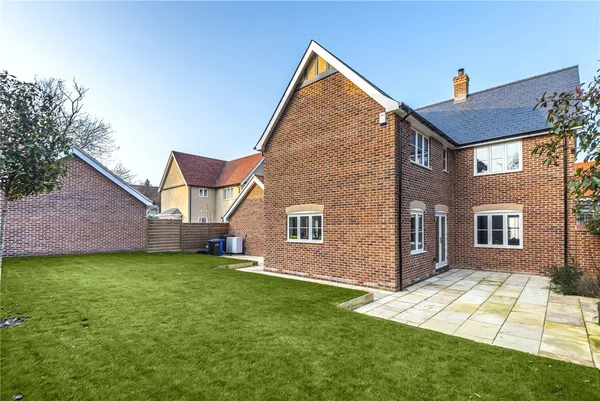 The Meadows, Wickhambrook, CB8 photo 3