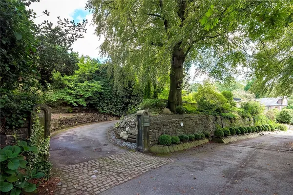 Woodbrook Road, Alderley Edge, SK9 photo 22