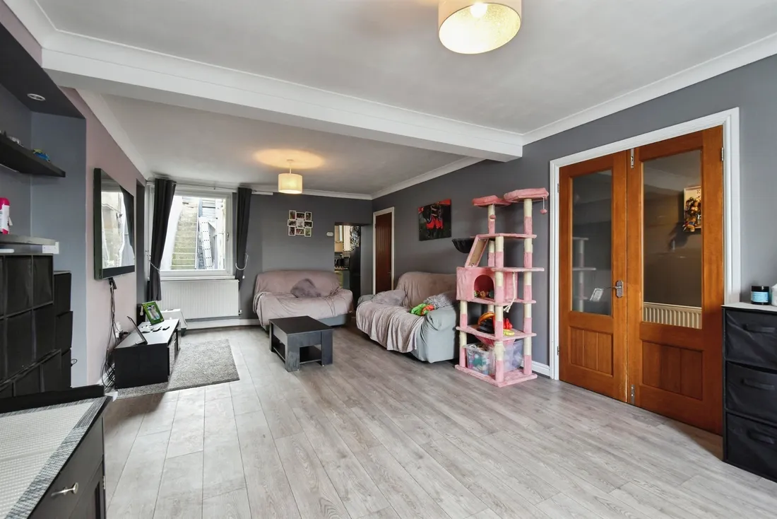 Property photo 22