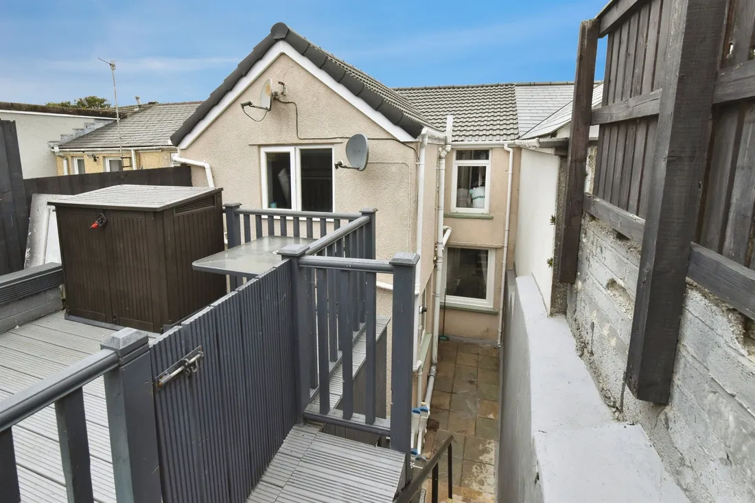 Property photo 25