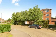 Node Way Gardens, WELWYN
