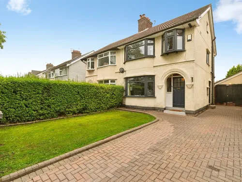 Raeburn Avenue, Eastham, Wirralphoto