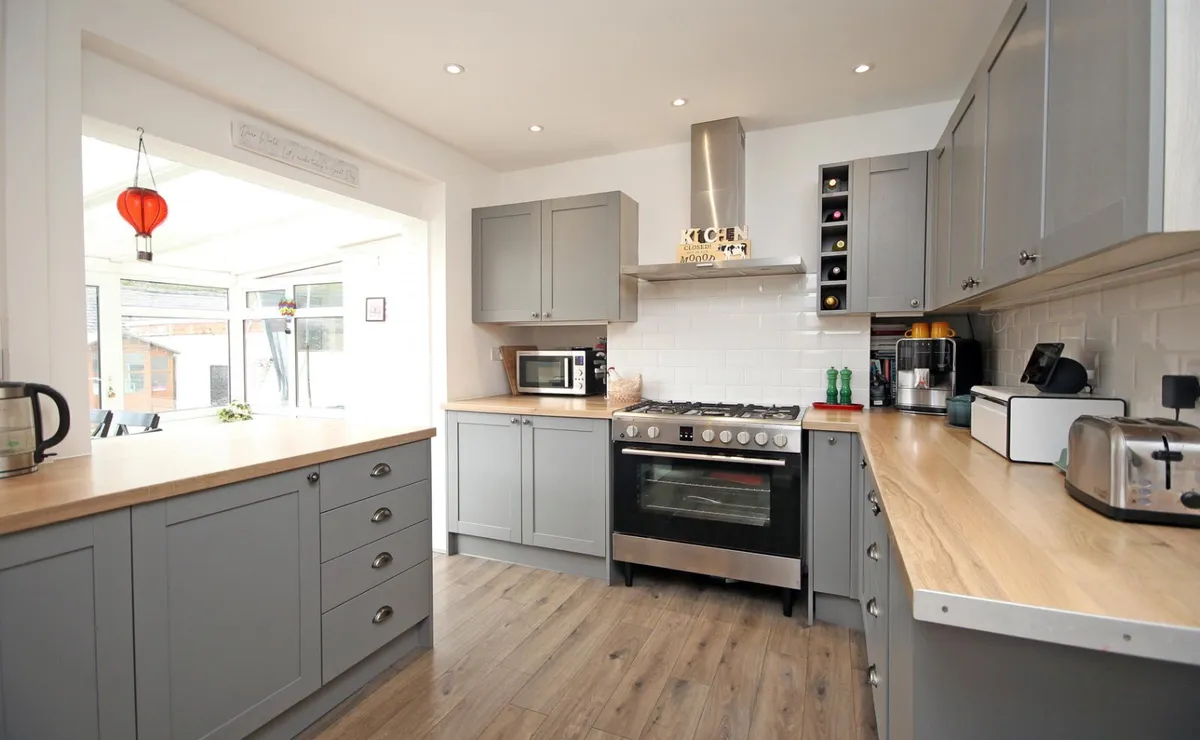 Bryn Llwyd, Bangor, Gwynedd, LL57