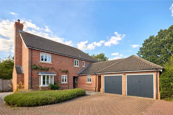 Bucklesham Road, Ipswich, IP3 photo 1