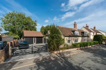 Upper Street, Stratford St. Mary, CO7