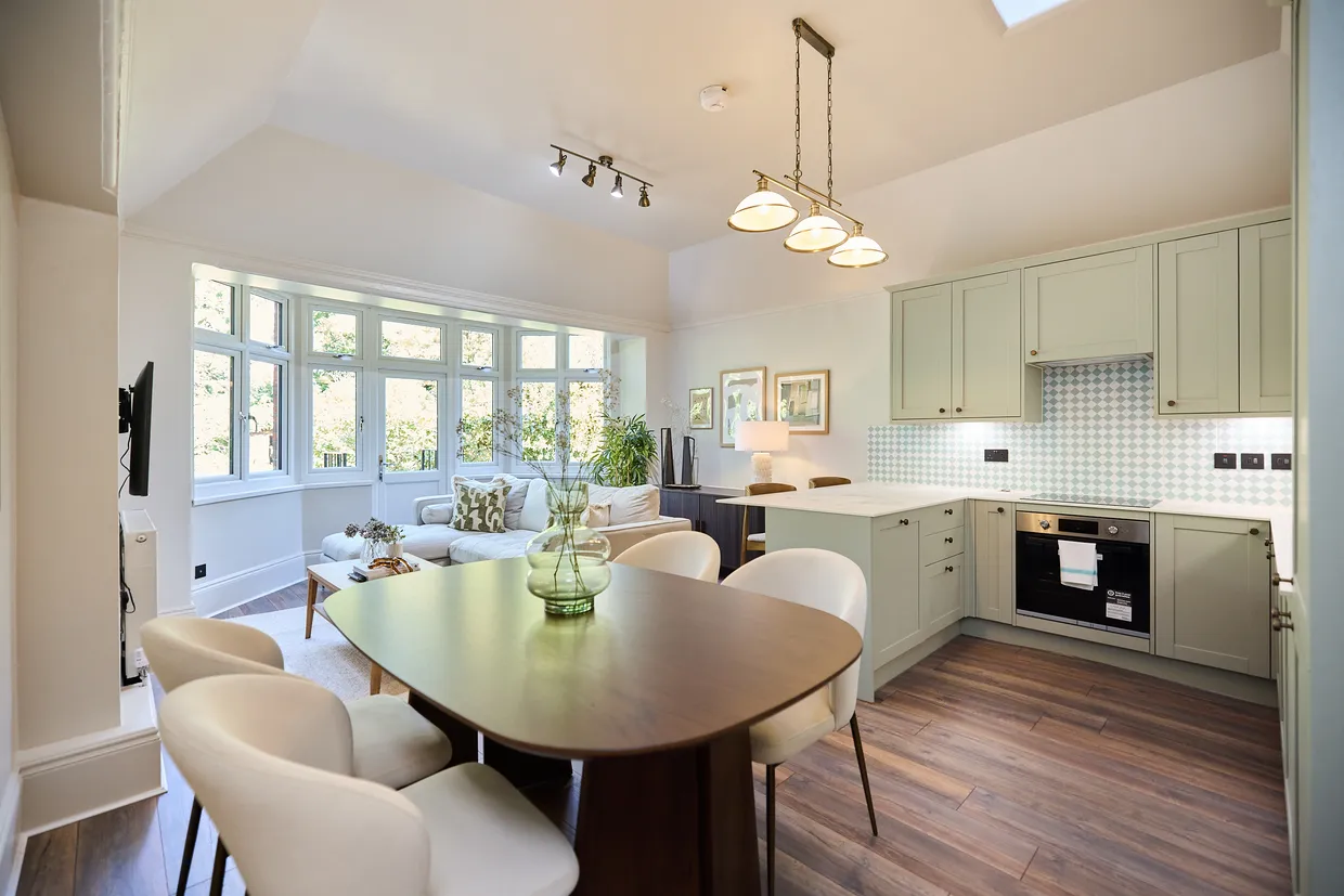 Woodchurch Road, London, NW6 photo 3