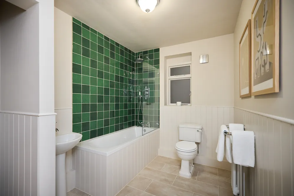 Woodchurch Road, London, NW6 photo 9