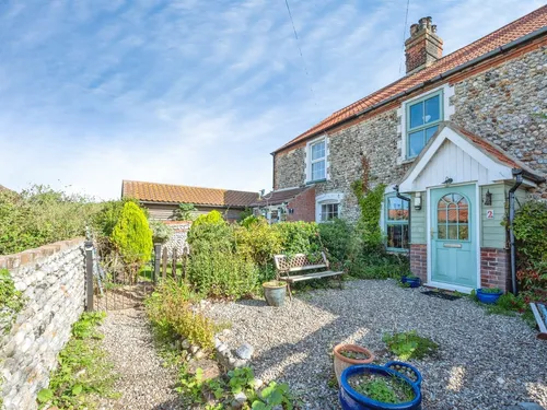 Russell Cottages, Bacton, Norwichphoto