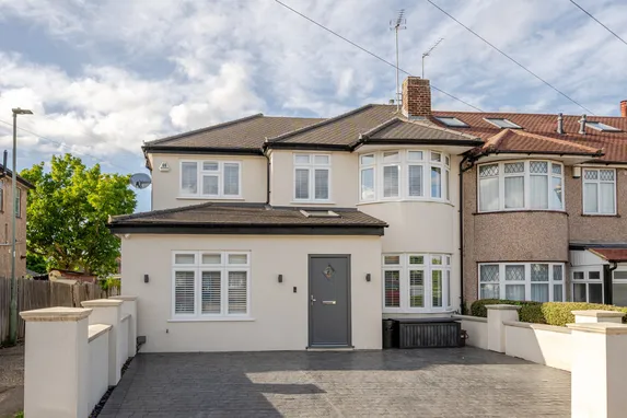 Burlington Rise, East Barnet, EN4