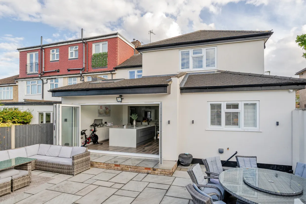 Burlington Rise, East Barnet, EN4 photo 17