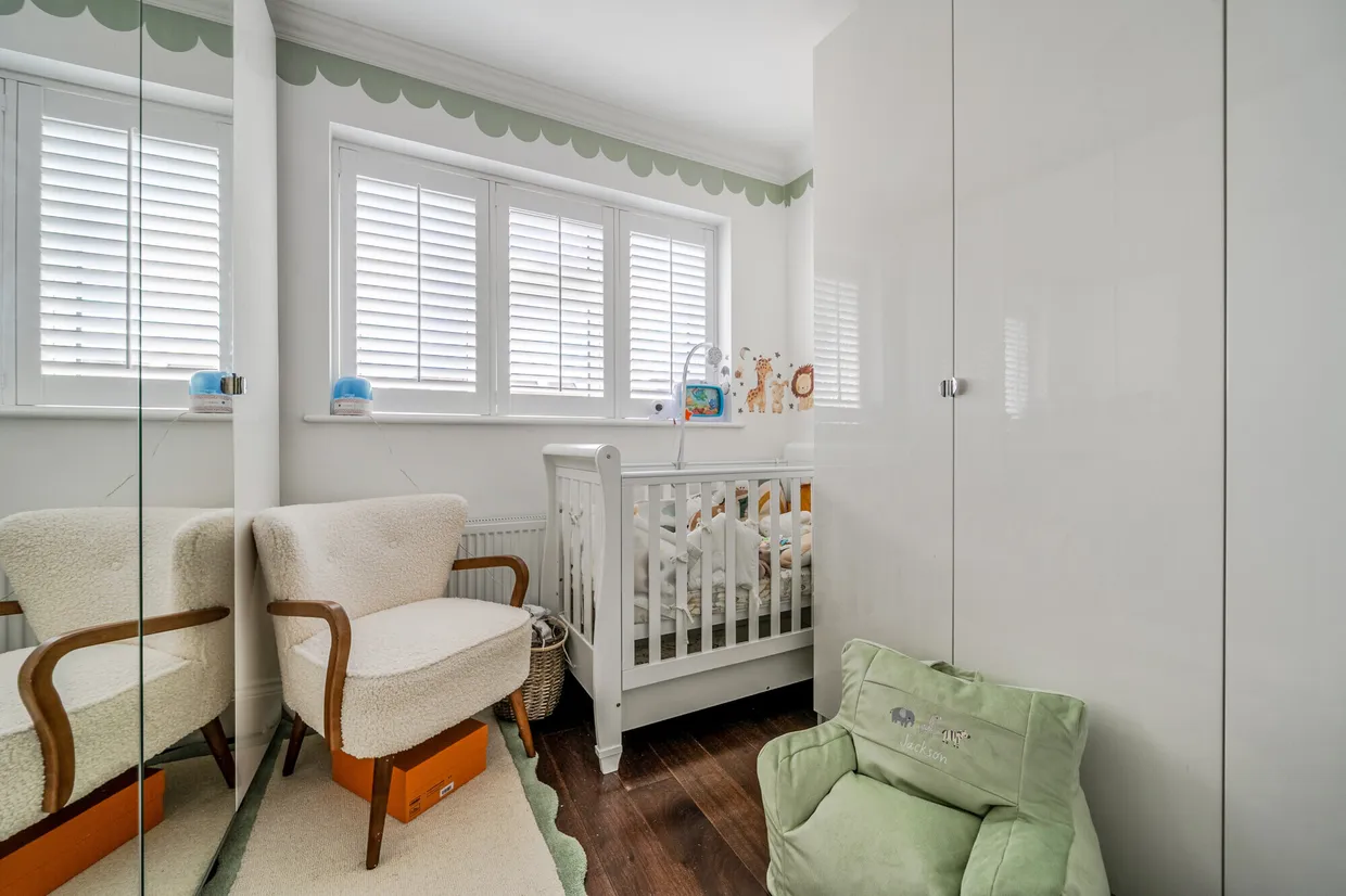 Burlington Rise, East Barnet, EN4 photo 18