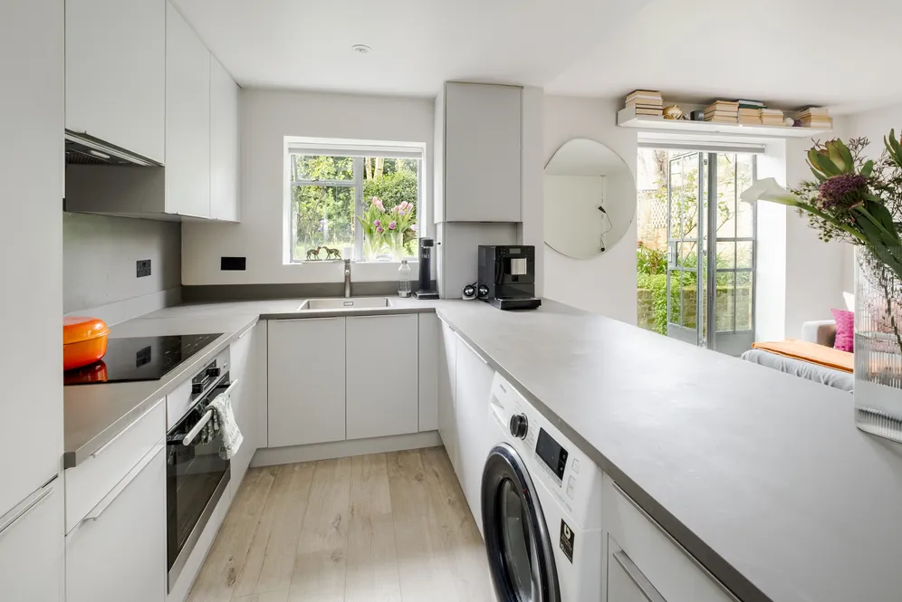 Highbury Grove, London, N5 photo 12