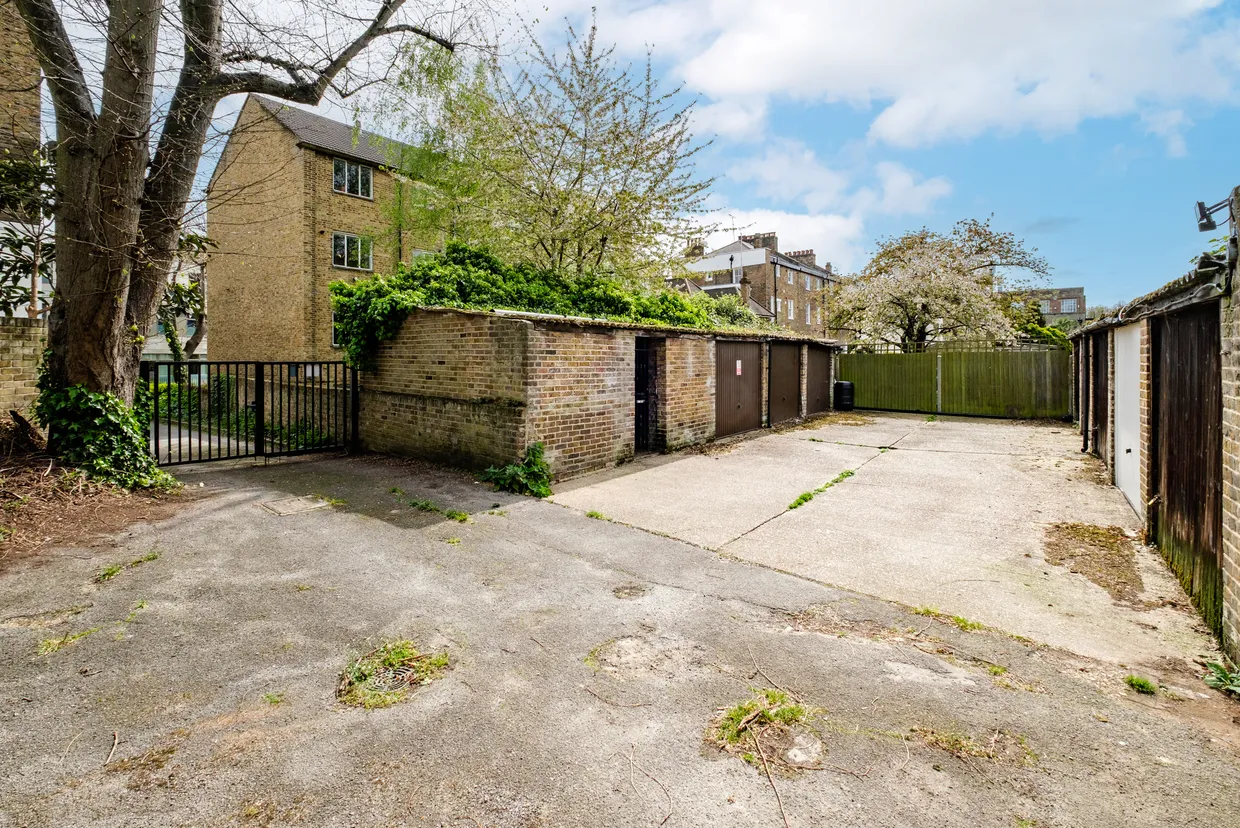 Highbury Grove, London, N5 photo 18