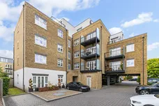 High Street, Edgware, HA8 photo 4