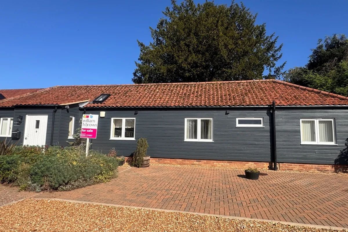 Hall Farm Road, Gayton, King's Lynn