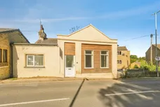 Crowtrees Lane, Brighouse