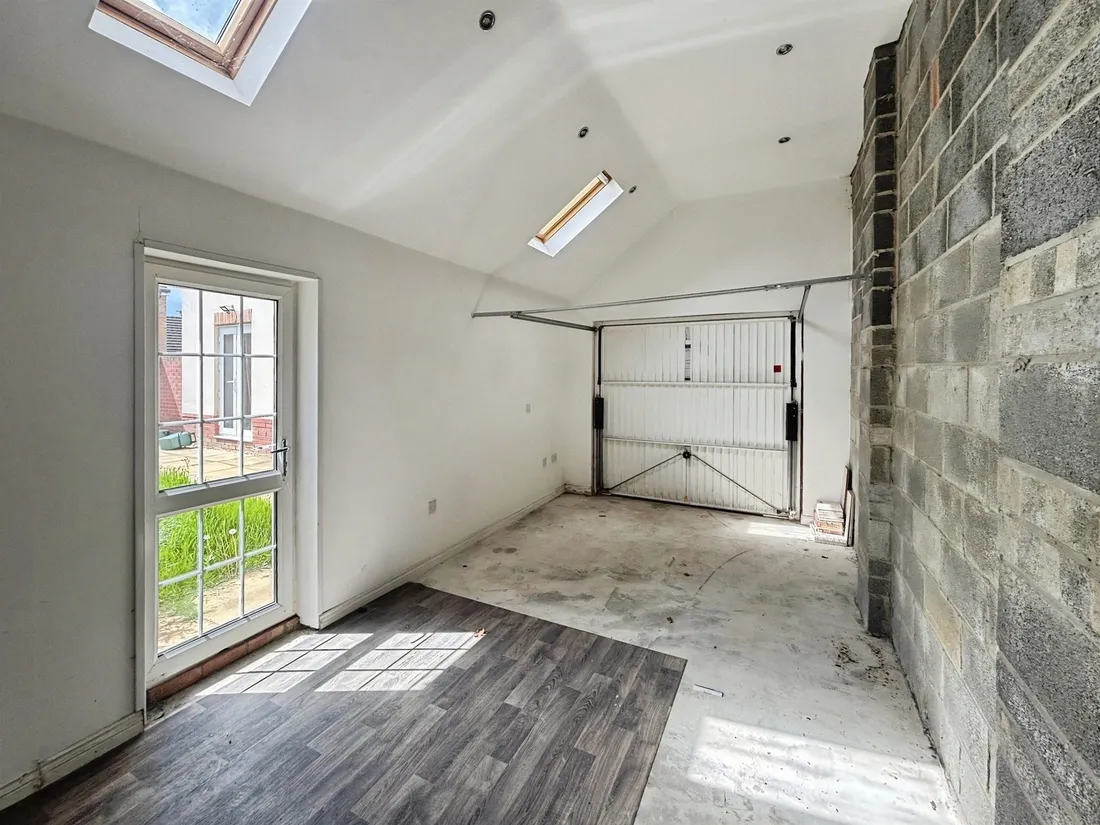 Property photo 22