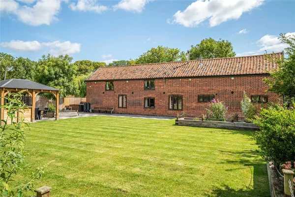 Kelsale, Saxmundham, IP17 photo 13